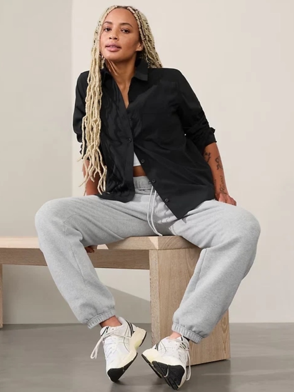 NWT Athleta Midday Relaxed Button Down Shirt
